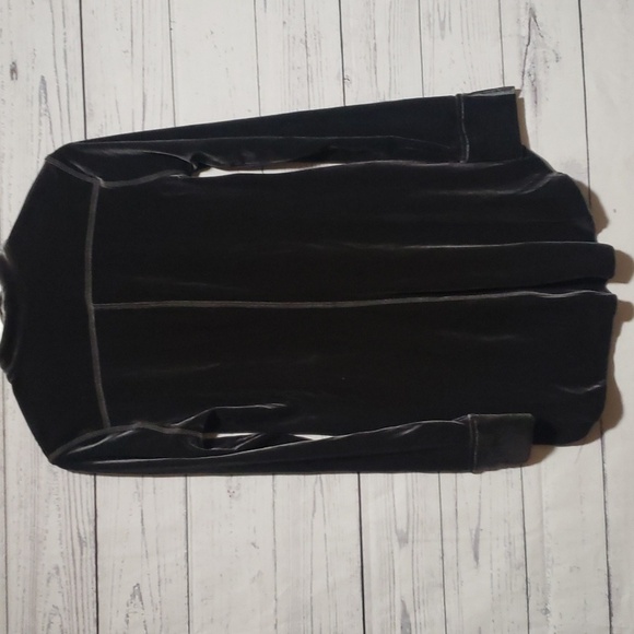 Sno skins Plush Velvet Buttondown - Picture 8 of 9